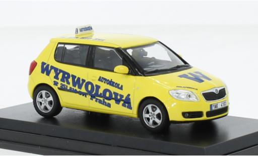 Miniature Skoda Fabia 1/43 Abrex II Autoskola Wyrwolova 2006 Skoda Fabia 1/43 Abrex II Autoskola Wyrwolova 2006 miniature