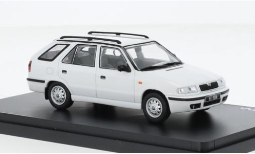 Miniature Skoda Felicia 1/43 Abrex FL combi blanche 1998 Skoda Felicia 1/43 Abrex FL combi blanche 1998 miniature