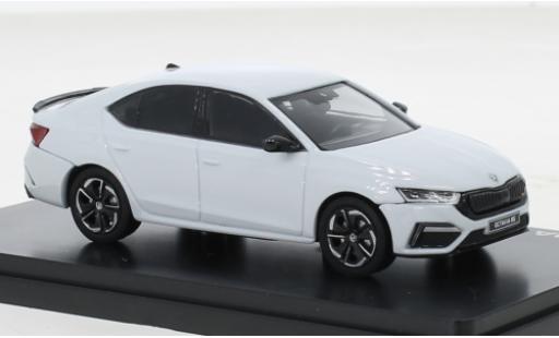 Miniature Skoda Octavia 1/43 Abrex IV RS metallise blanche 2020 Skoda Octavia 1/43 Abrex IV RS metallise blanche 2020 miniature