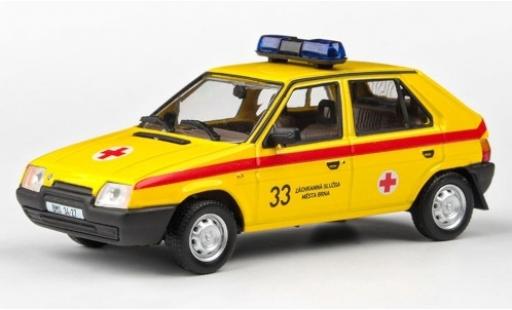 Miniature Skoda Favorit 1/43 Abrex 136L Rotes Kreuz 1988 Skoda Favorit 1/43 Abrex 136L Rotes Kreuz 1988 miniature