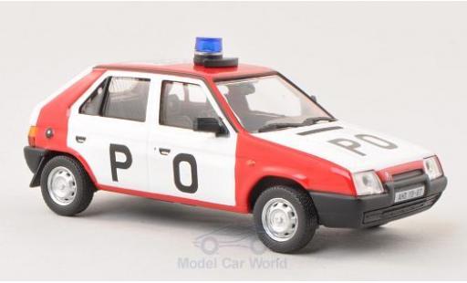 Miniature Skoda Favorit 1/43 Abrex P O 1987 (Tschechische Feuerwehr) Skoda Favorit 1/43 Abrex P O 1987 (Tschechische Feuerwehr) miniature