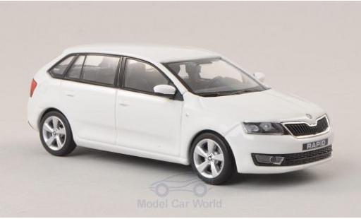Miniature Skoda Rapid 1/43 Abrex Spaceback blanche 2013 Skoda Rapid 1/43 Abrex Spaceback blanche 2013 miniature