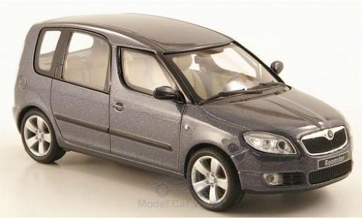 Miniature Skoda Roomster 1/43 Abrex metallise grise 2006 Skoda Roomster 1/43 Abrex metallise grise 2006 miniature