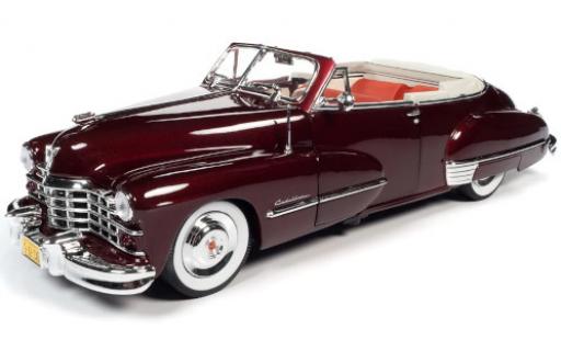 Miniature Cadillac Series 62 1/18 Auto World Cabriolet rouge 1947 Cadillac Series 62 1/18 Auto World Cabriolet rouge 1947 miniature