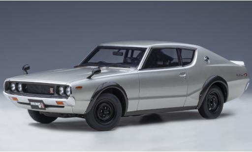Miniature Nissan Skyline 1/18 AUTOart 2000 GT-R (KPGC110) grise RHD 1973 Nissan Skyline 1/18 AUTOart 2000 GT-R (KPGC110) grise RHD 1973 miniature