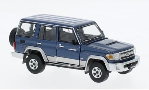 Miniature Toyota Land Cruiser 1/64 BM Creations (LC76) metallise bleue 1:64 Toyota Land Cruiser 1/64 BM Creations (LC76) metallise bleue 1:64 miniature