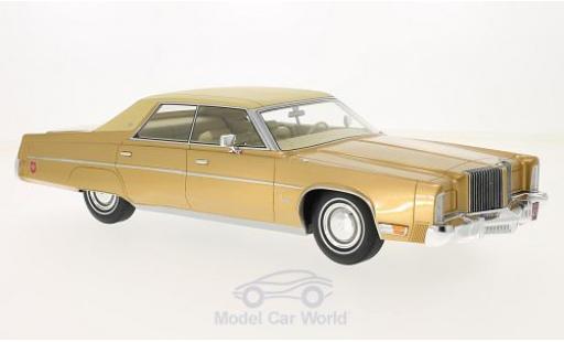 Miniature Chrysler Imperial 1/18 BoS Models LeBaron gold/beige 1975 Chrysler Imperial 1/18 BoS Models LeBaron gold/beige 1975 miniature