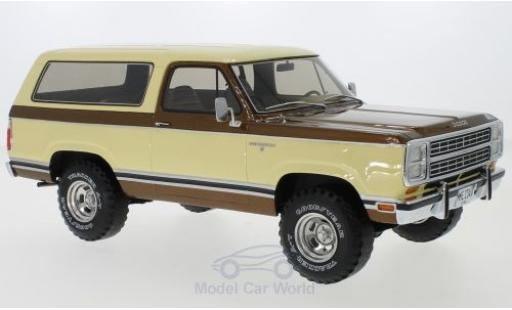 Miniature Dodge RAM 1/18 BoS Models Ramcharger beige/metallise marron 1979 Dodge RAM 1/18 BoS Models Ramcharger beige/metallise marron 1979 miniature