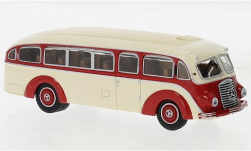 Miniature Mercedes CLA 1/87 Brekina LO 3500 beige clair/rouge 1936 Mercedes CLA 1/87 Brekina LO 3500 beige clair/rouge 1936 miniature