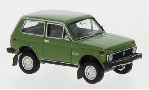 Miniature Lada Niva 1/87 Brekina verte Lada Niva 1/87 Brekina verte miniature