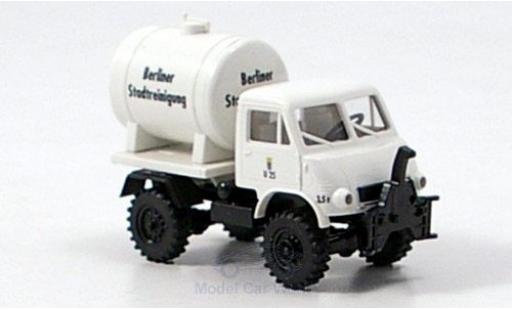 Miniature Mercedes Unimog 1/87 Brekina U 402 BSR mit Tank Mercedes Unimog 1/87 Brekina U 402 BSR mit Tank miniature