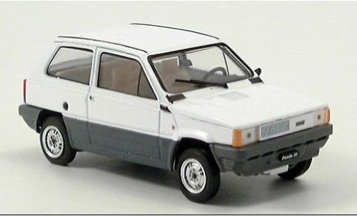 Miniature Fiat Panda 1/43 Brumm 30 blanche 1980 Fiat Panda 1/43 Brumm 30 blanche 1980 miniature