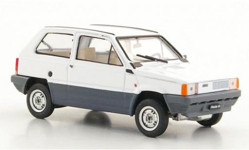 Miniature Fiat Panda 1/43 Brumm 45 blanche 1980 Fiat Panda 1/43 Brumm 45 blanche 1980 miniature