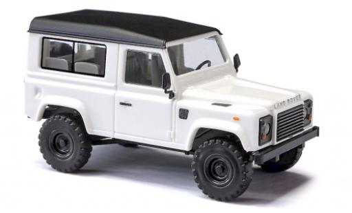 Miniature Land Rover Defender 1/87 Busch 90 blanche 1983 Land Rover Defender 1/87 Busch 90 blanche 1983 miniature