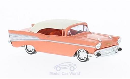 Miniature Chevrolet Bel Air 1957 1/87 Busch Cabrio rose/blanche 1957 Chevrolet Bel Air 1957 1/87 Busch Cabrio rose/blanche 1957 miniature
