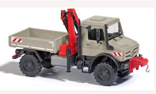 Miniature Mercedes Unimog 1/87 Busch U 5023 grise 2014 mit Kran und Seilwinde Mercedes Unimog 1/87 Busch U 5023 grise 2014 mit Kran und Seilwinde miniature
