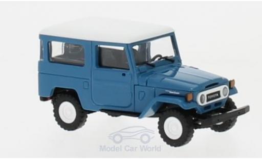 Miniature Toyota Land Cruiser 1/87 Busch J4 bleue/blanche Toyota Land Cruiser 1/87 Busch J4 bleue/blanche miniature