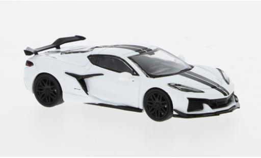 Miniature Chevrolet Corvette 1/64 Mini GT Z06 blanche 1:64 Chevrolet Corvette 1/64 Mini GT Z06 blanche 1:64 miniature