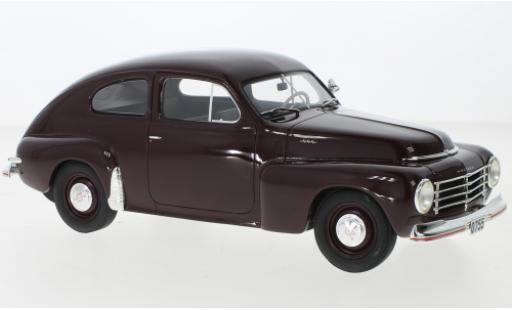 Miniature Volvo PV 1/18 Cult Scale Models 444 rouge foncé 1947 Volvo PV 1/18 Cult Scale Models 444 rouge foncé 1947 miniature