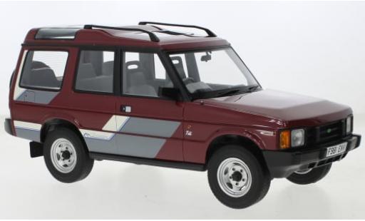 Miniature Land Rover Discovery 1/18 Cult Scale Models MkI metallise rouge/Dekor RHD 1989 1:18 Land Rover Discovery 1/18 Cult Scale Models MkI metallise rouge/Dekor RHD 1989 1:18 miniature