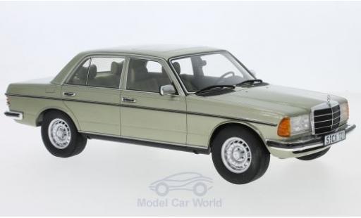 Miniature Mercedes 280 1/18 Cult Scale Models E (W123) metallise verte 1976 Mercedes 280 1/18 Cult Scale Models E (W123) metallise verte 1976 miniature