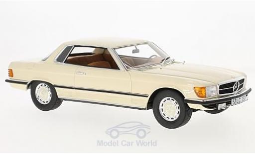 Miniature Mercedes 350 1/18 Cult Scale Models SLC (C107) beige 1973 Mercedes 350 1/18 Cult Scale Models SLC (C107) beige 1973 miniature
