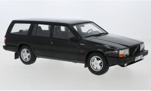 Miniature Volvo 740 1/18 Cult Scale Models Turbo Estate metallise noire 1988 Volvo 740 1/18 Cult Scale Models Turbo Estate metallise noire 1988 miniature