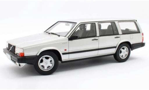 Miniature Volvo 740 1/18 Cult Scale Models Turbo Estate grise 1988 Volvo 740 1/18 Cult Scale Models Turbo Estate grise 1988 miniature