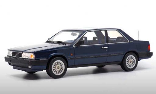Miniature Volvo 780 1/18 DNA Collectibles metallise bleue 1986 Volvo 780 1/18 DNA Collectibles metallise bleue 1986 miniature