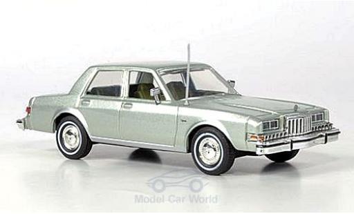 Miniature Dodge Diplomat 1/43 First Response metallise verte 1985 mit reichhaltigem Zubehör Dodge Diplomat 1/43 First Response metallise verte 1985 mit reichhaltigem Zubehör miniature