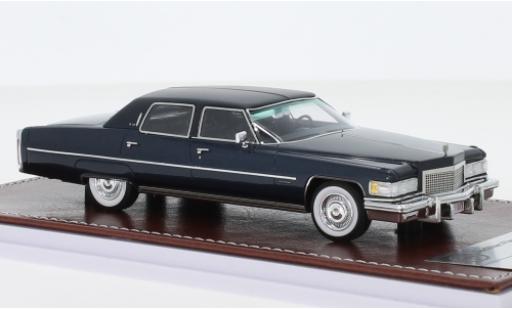 Miniature Cadillac Fleetwood 1/43 GIM   Great Iconic Models Brougham metallise bleue/matt-noire 1976 Cadillac Fleetwood 1/43 GIM   Great Iconic Models Brougham metallise bleue/matt-noire 1976 miniature