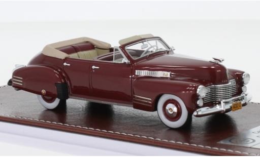 Miniature Cadillac Series 62 1/43 GIM   Great Iconic Models Cabriolet Sedan metallise rouge 1941 Cadillac Series 62 1/43 GIM   Great Iconic Models Cabriolet Sedan metallise rouge 1941 miniature