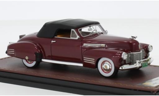 Miniature Cadillac Series 62 1/43 GLM Cabriolet Coupe metallise rouge 1941 Cadillac Series 62 1/43 GLM Cabriolet Coupe metallise rouge 1941 miniature