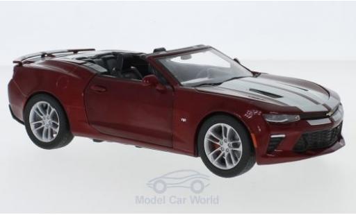 Miniature Chevrolet Camaro SS 1/24 Greenlight SS Cabriolet metallise rouge/grise 2017 Chevrolet Camaro SS 1/24 Greenlight SS Cabriolet metallise rouge/grise 2017 miniature