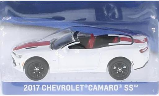Miniature Chevrolet Camaro 1/64 Greenlight SS blanche/rouge 2017 sans Vitrine Chevrolet Camaro 1/64 Greenlight SS blanche/rouge 2017 sans Vitrine miniature
