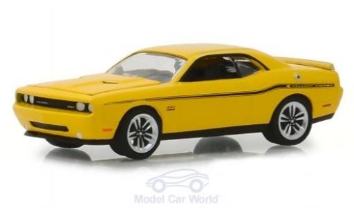 Miniature Dodge Challenger 1/64 Greenlight SRT 392 jaune 2012 Dodge Challenger 1/64 Greenlight SRT 392 jaune 2012 miniature