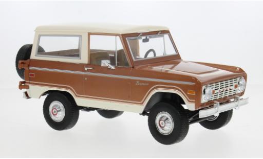Miniature Ford Bronco 1/18 Greenlight Ranger bronze/beige 1973 1:18 Ford Bronco 1/18 Greenlight Ranger bronze/beige 1973 1:18 miniature