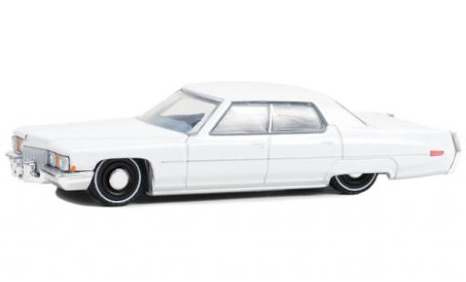 Miniature Cadillac Sedan 1/64 Greenlight DeVille blanche 1972 Cadillac Sedan 1/64 Greenlight DeVille blanche 1972 miniature