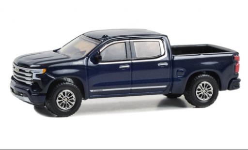 Miniature Chevrolet Silverado 1/64 Greenlight haut Country bleu foncé 2023 Chevrolet Silverado 1/64 Greenlight haut Country bleu foncé 2023 miniature