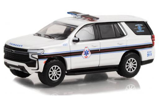 Miniature Chevrolet Tahoe 1/64 Greenlight Blooming Grove Volunteer Ambulance 2021 Chevrolet Tahoe 1/64 Greenlight Blooming Grove Volunteer Ambulance 2021 miniature