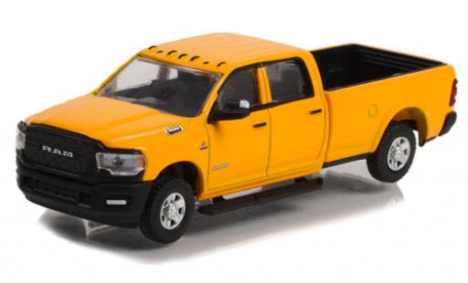 Miniature RAM 3 1/64 Greenlight Dodge 500 Tradesman jaune 2021 RAM 3 1/64 Greenlight Dodge 500 Tradesman jaune 2021 miniature