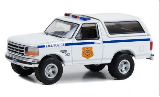 Miniature Ford Bronco 1/64 Greenlight XL FBI Police 1996 Ford Bronco 1/64 Greenlight XL FBI Police 1996 miniature
