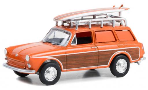Miniature Volkswagen 1600 1/64 Greenlight Variant orange/Décorer 1963 Volkswagen 1600 1/64 Greenlight Variant orange/Décorer 1963 miniature