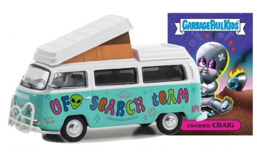 Miniature Volkswagen T2 1/64 Greenlight Camper la chaux/blanche 1968 Volkswagen T2 1/64 Greenlight Camper la chaux/blanche 1968 miniature