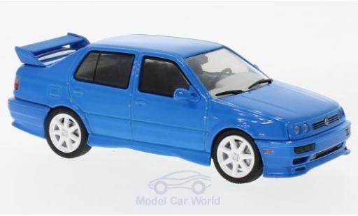 Miniature Volkswagen Jetta 1/43 Greenlight A3 bleue 1995 Volkswagen Jetta 1/43 Greenlight A3 bleue 1995 miniature