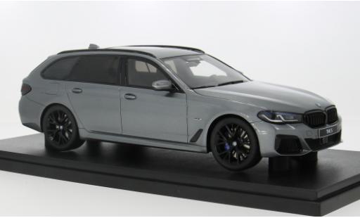 Miniature Bmw 530 1/18 GT Spirit E XDrive M Sport Touring metallise grise 2023 1:18 Bmw 530 1/18 GT Spirit E XDrive M Sport Touring metallise grise 2023 1:18 miniature
