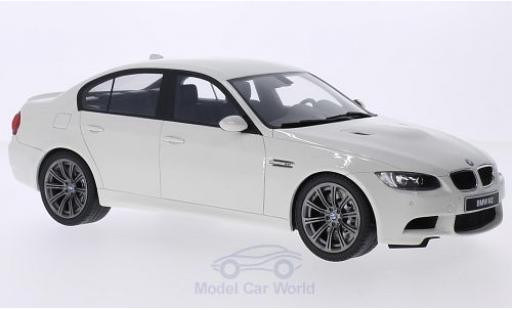 Miniature Bmw M3 1/18 GT Spirit (E90) blanche 2008 Bmw M3 1/18 GT Spirit (E90) blanche 2008 miniature