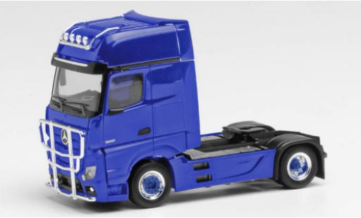 Miniature Mercedes Actros 1/87 Herpa Gigaspace bleue tracteur avec pare-buffle Mercedes Actros 1/87 Herpa Gigaspace bleue tracteur avec pare-buffle miniature