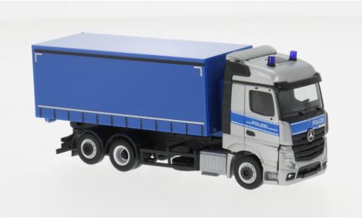 Miniature Mercedes Actros 1/87 Herpa Streamspace Wechsellader Bereitschaftspolizei Mecklenburg-Vorpommern 1:87 Mercedes Actros 1/87 Herpa Streamspace Wechsellader Bereitschaftspolizei Mecklenburg-Vorpommern 1:87 miniature