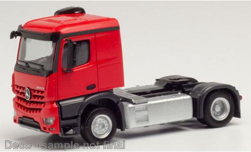 Miniature Mercedes CLA 1/87 Herpa Arocs Classic rouge Mercedes CLA 1/87 Herpa Arocs Classic rouge miniature